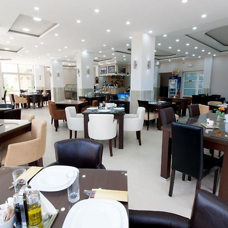 Hotel Zan Ulcinj Exterior foto